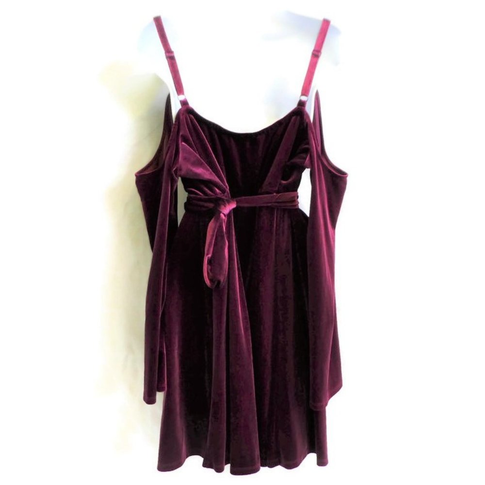 VeLVeT Torrid Dress Burgundy Cold Shoulder Suplice Babydoll Angel Bell 1X - Picture 4 of 13